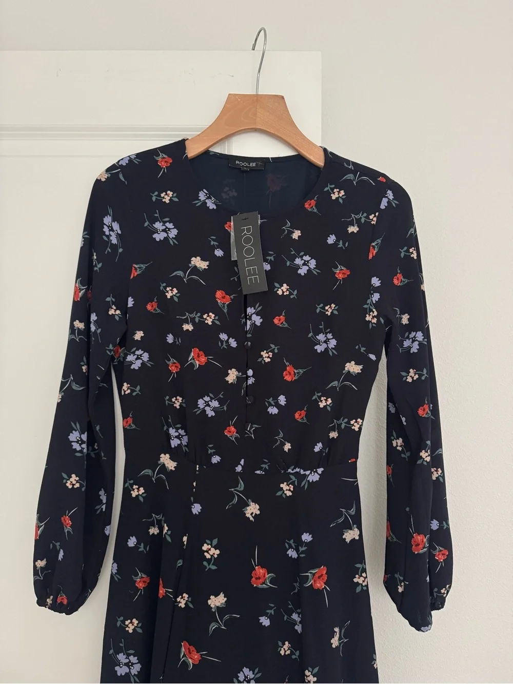 NWT ROOLEE women’s navy floral print long sleeve midi dress size SMALL - Picture 6 of 7